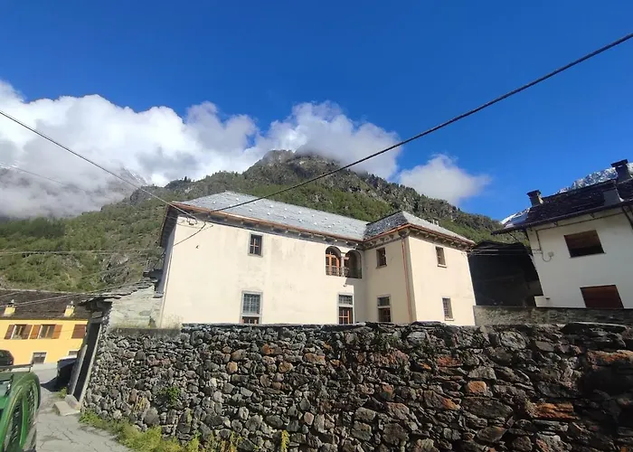 Σπίτι διακοπών Casa San Lorenzo, Dimora Storica Del 1600 Antronapiana
